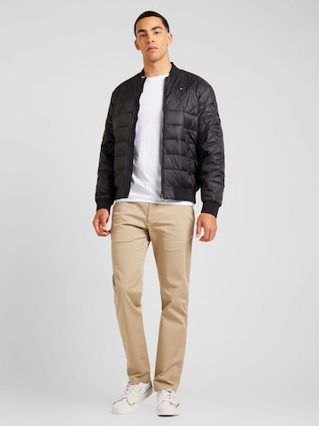 TOMMY HILFIGER Jacke in Schwarz