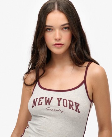 Superdry Top 'Essentials' in Grijs