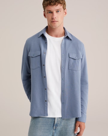Regular fit Cămașă de la WE Fashion pe albastru: față