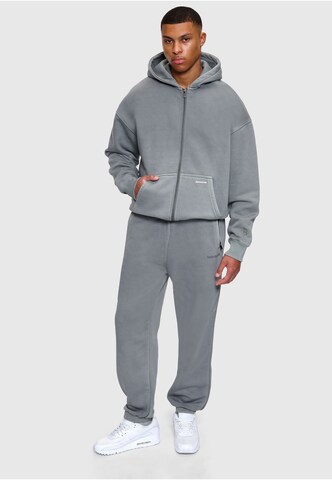 Dropsize Regular Broek in Grijs