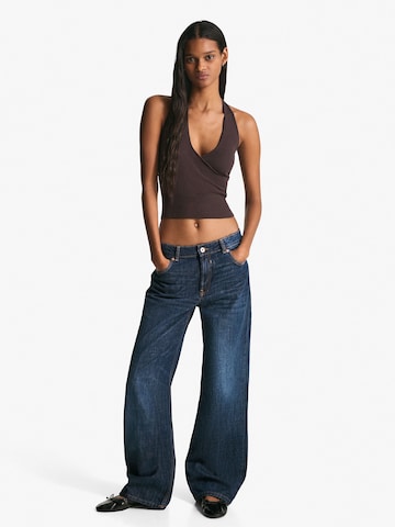 BershkaTop s naramenicama - smeđa boja