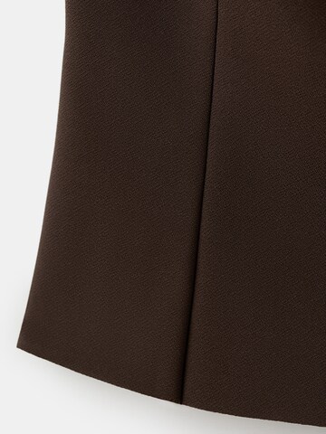 MANGO Top 'STRAIT' in Bruin