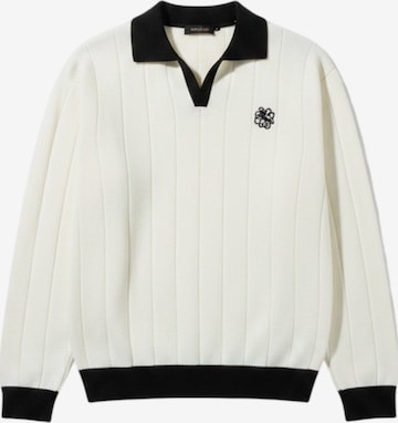 Pull-over 'Oversized Embroidered Polo Sweater - Ecru' Kleidermafia en beige : devant