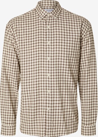 Coupe regular Chemise 'OWEN' SELECTED HOMME en beige : devant