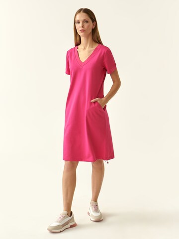 TATUUM Obleka 'NAJESTI' | roza barva