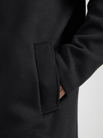 JACK & JONES Ανοιξιάτικο και φθινοπωρινό παλτό 'JORNORREBRO' σε μαύρο