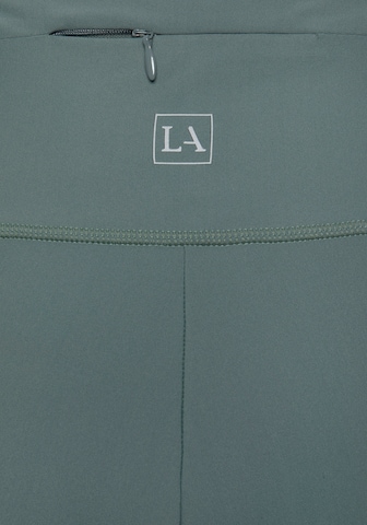 Skinny Pantaloni sport de la LASCANA ACTIVE pe verde