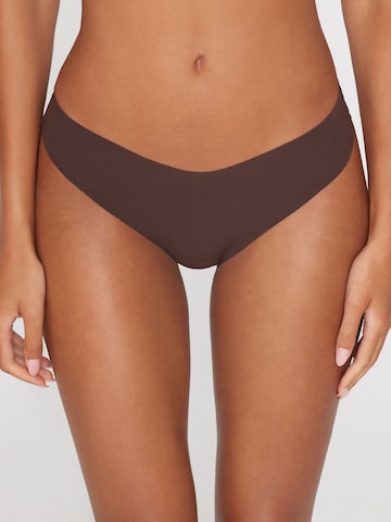 Tezenis Thong in Brown: front