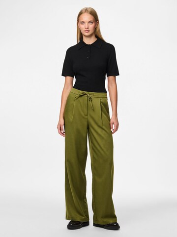 PIECES Wide leg Broek in Groen