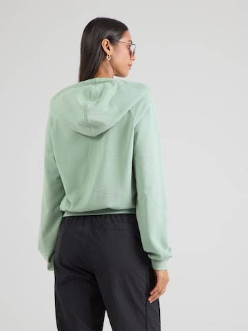 Nike Sportswear - Sudadera 'Chill' en verde
