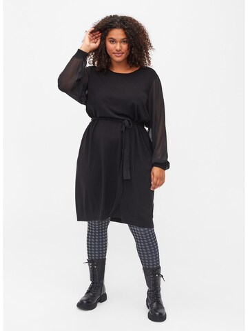 Robe 'MCARRIE' Zizzi en noir