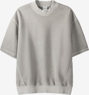 T-Shirt Bershka en gris : devant