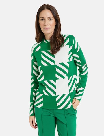 GERRY WEBER Sweater in Green: front