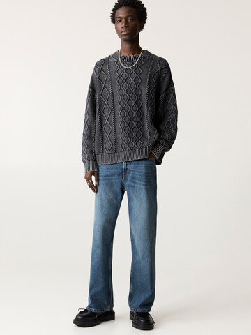 Pull&Bear Sweater in Black