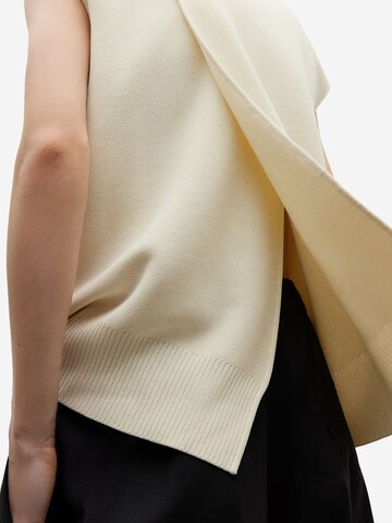 Adolfo Dominguez Pullover in Beige