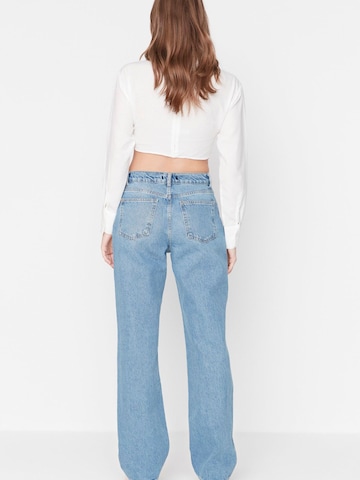 Trendyol Regular Jeans in Blue