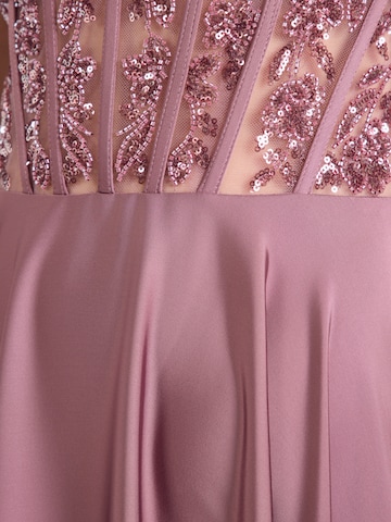 Laona Estélyi ruhák - lila