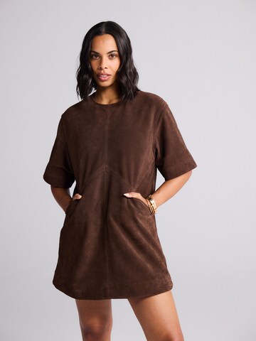 Next Jurk 'N. Premium' in Bruin: voorkant