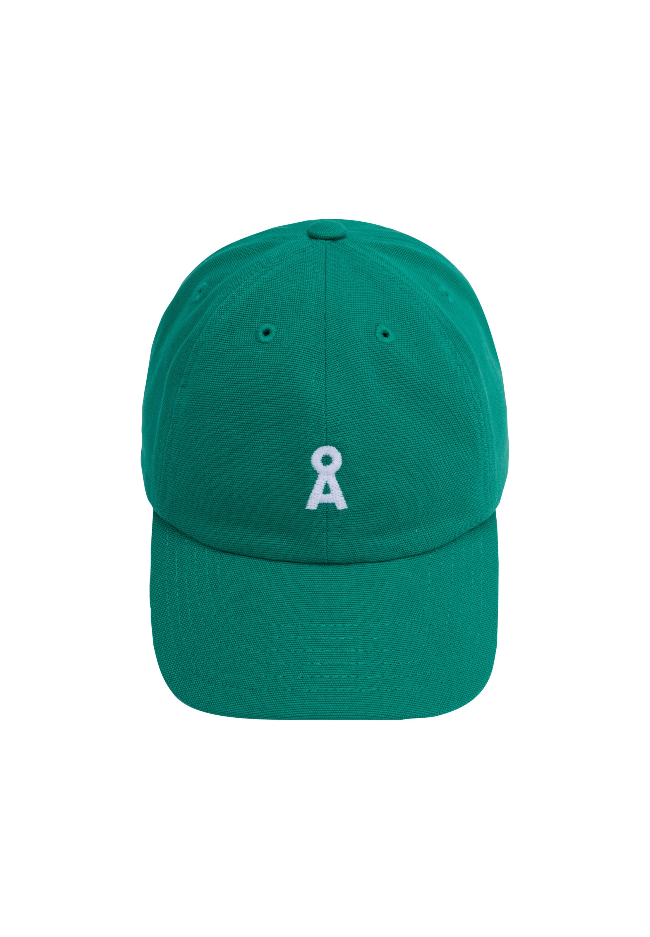 ARMEDANGELS Beanie in Green: front