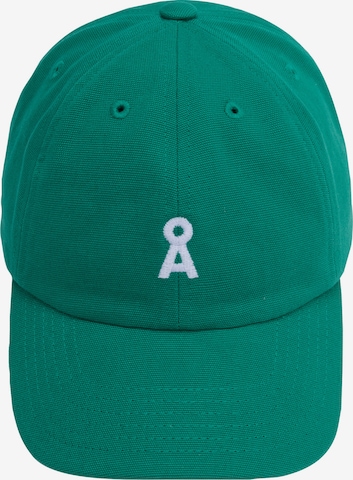 ARMEDANGELS Beanie in Green: front