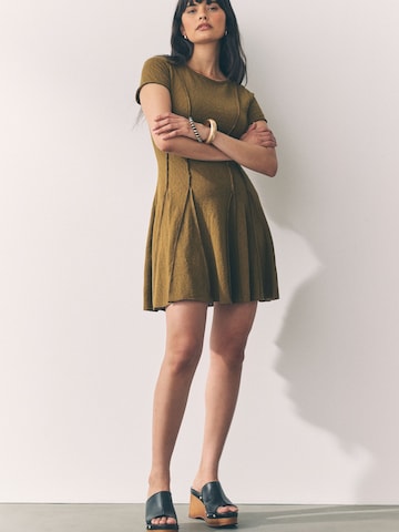 Abito di Next in verde