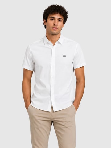 SUN68 Regular Fit Skjorte 'A36134' i hvid: forside