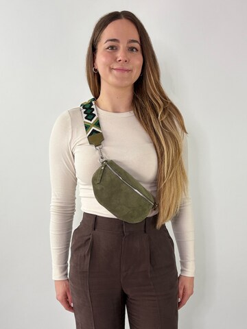 lePelou Gürteltasche 'ONDA small' in Grün