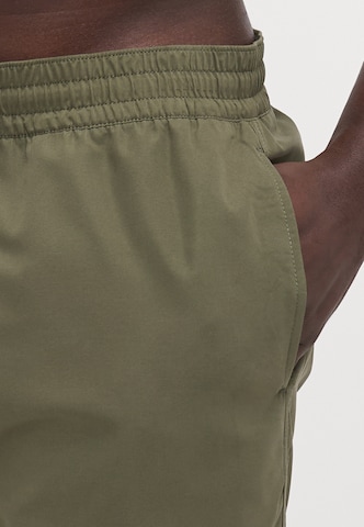 BILLABONG Badeshorts 'All Day' in Grün