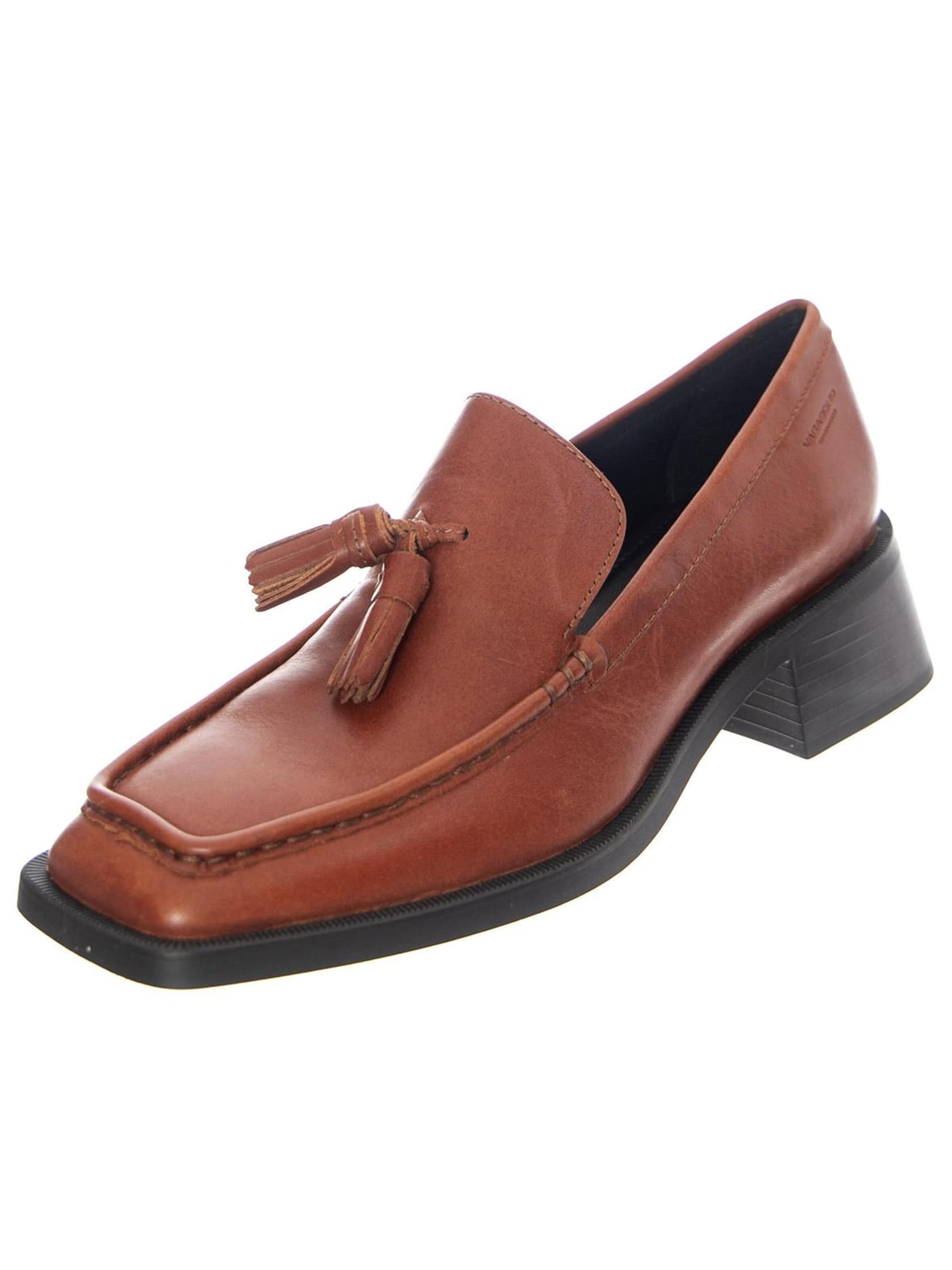 Vagabond Moccasins 'W' Blanca Cinnamon Cow Leather Shoes' in Brown: front
