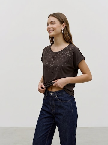 VERO MODA Koszulka 'VMAVA' w kolorze brązowy: przód