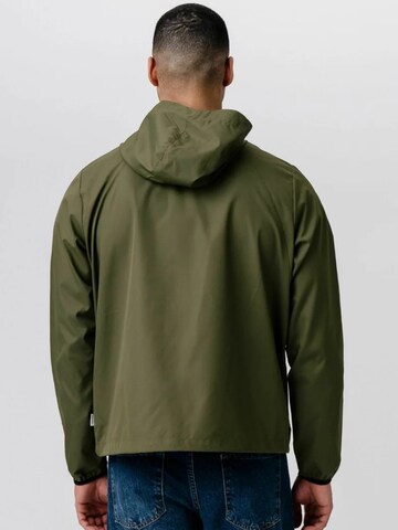 TEESHOPPEN Välikausitakki ' Shell Jacket ' värissä vihreä