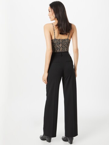 mbym Regular Trousers with creases in Black