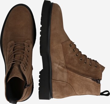 BLACKSTONE - Botas con cordones en beige