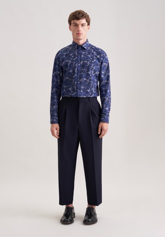 Coupe slim Chemise business 'Schwarze Rose' SEIDENSTICKER en bleu