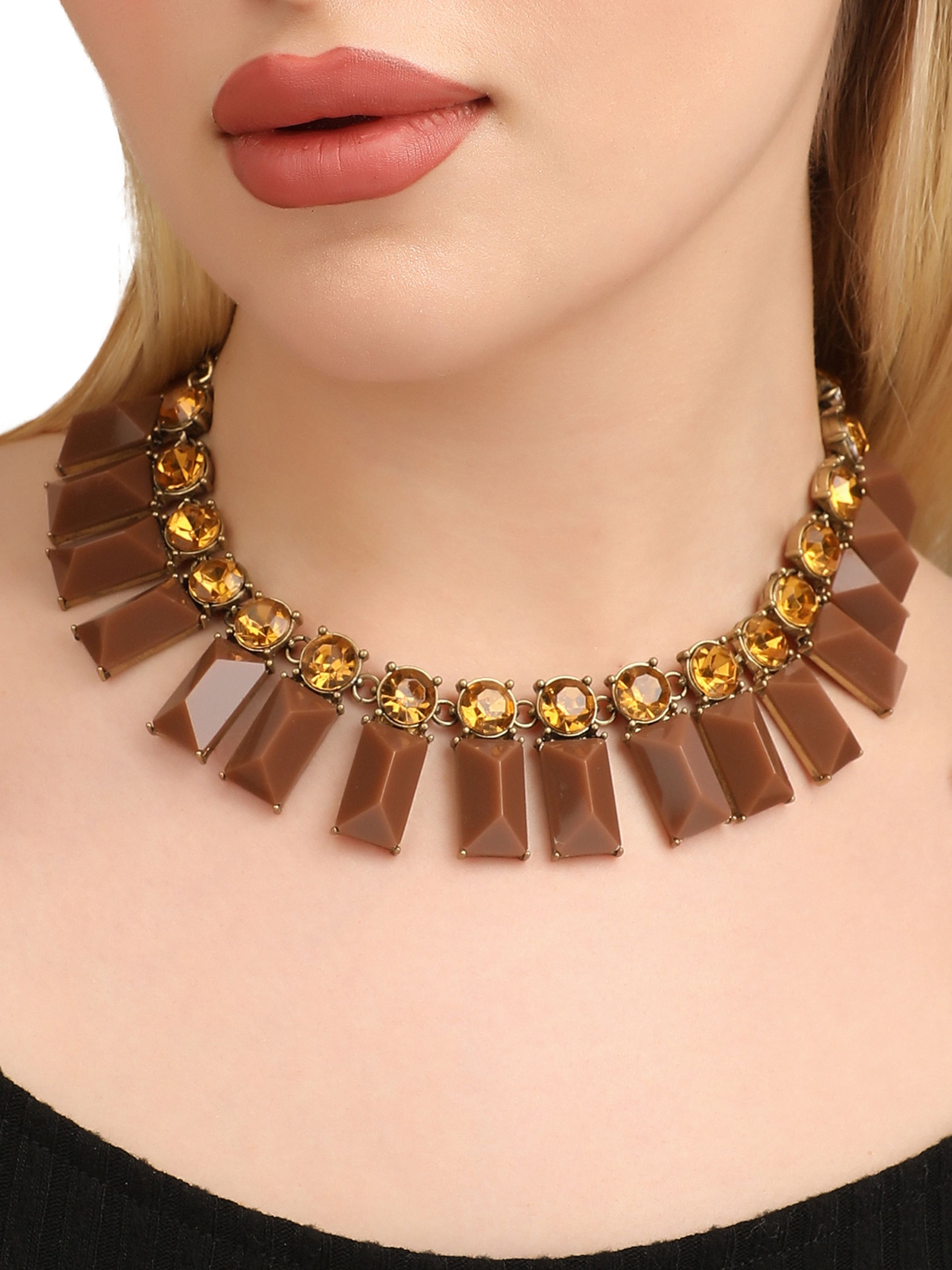 SOHI Lánc ' Meadow ' - barna