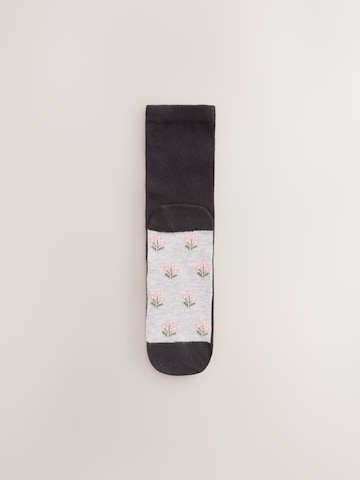 Next Sockor i svart