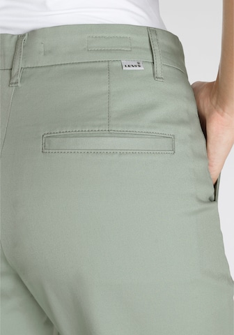 LEVI'S ® Regular Hose 'Essential' in Grün