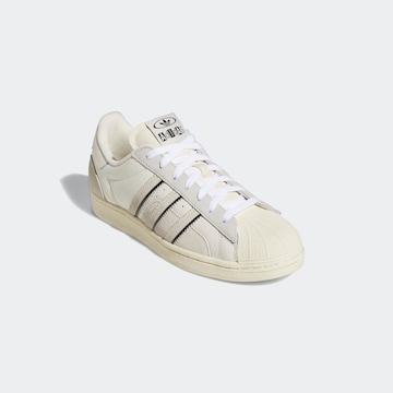 ADIDAS ORIGINALS Nízke tenisky 'Superstar' - biela