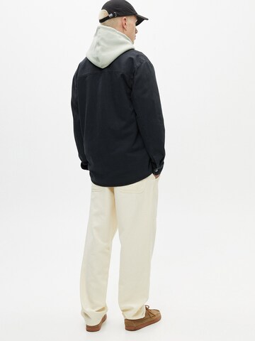 Pull&Bear Overgangsjakke i sort
