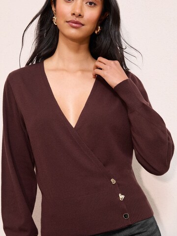 Friends Like These Плетена жилетка в червено: отпред