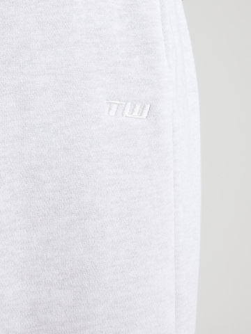 Tally WeijlTapered Hlače - siva boja