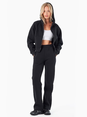 Organication Sweatjacke in Schwarz