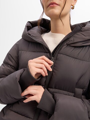 Veste d’hiver Marie Lund en marron
