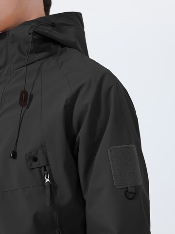 Youthup Outdoor jacket in Black