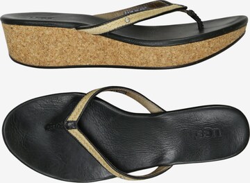 UGG Sandalen 41,5 in Schwarz: Vorderseite