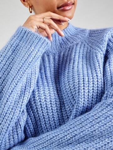 PIECES Sweater in Blue