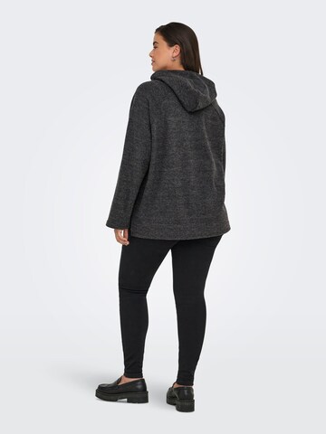 Pullover 'CARBizzy' di ONLY Carmakoma in grigio
