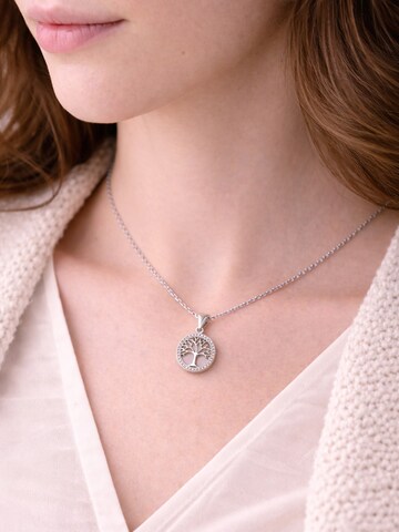 Staufergold Necklace 'Kette „Wurzelliebe“ – Lebensbaum-Anhänger mit zartem Pavé-Rand' in Silver