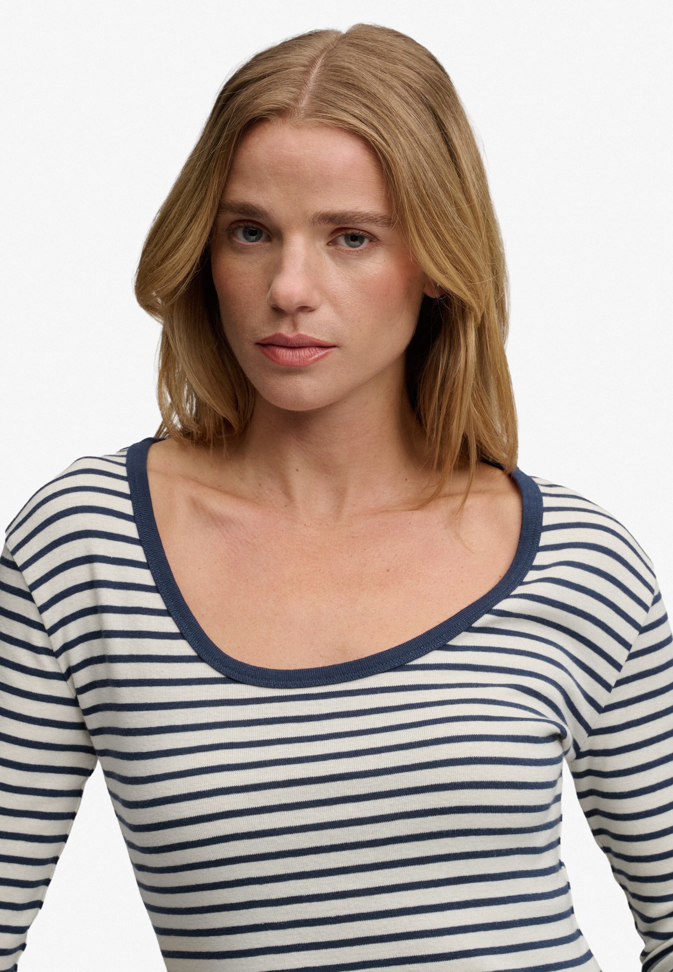 Superdry & Co Shirt 'Athletic Essentials' in Blau