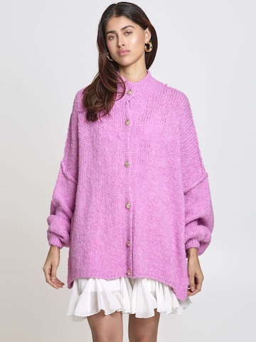 Lilavie Strickjacke ' Lolaa ' in Pink: Vorderseite